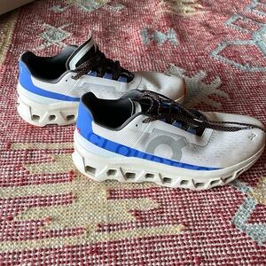 On Cloud Monsters / Womens 9.5 / Very gently used